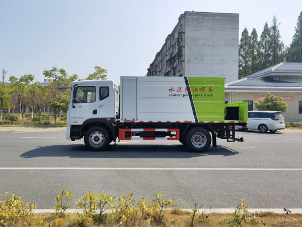Dongfeng D9 Cement Slurry Sprinkler