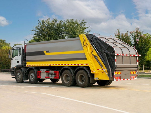 SINOTRUK Duty Truck 8x4