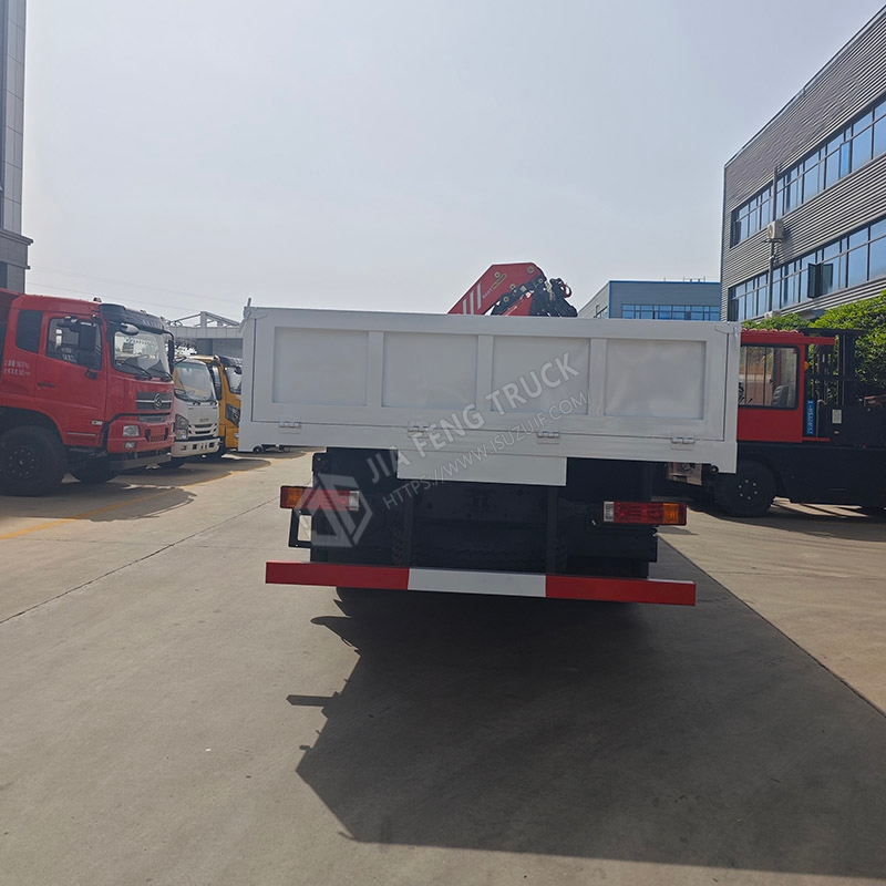 8x4 Shacman H3000 with Sany 30-ton  Robotic arm