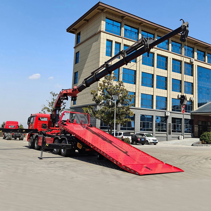 8x4 Shacman Automobile Delong Tractor with Sany 20-Ton Robotic arm