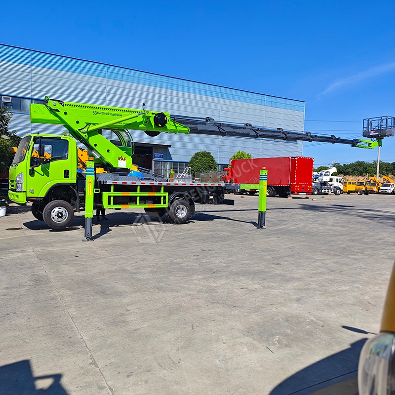 Isuzu 4x4 33-meter Aerial work Truck