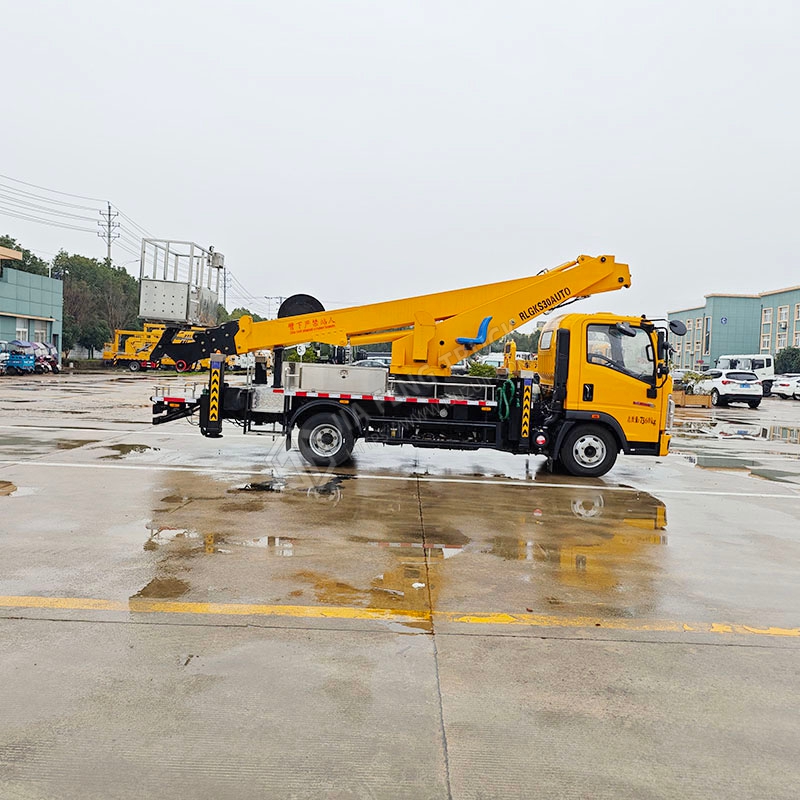 Sinotruk Howo 30-Meter Aerial Work Truck