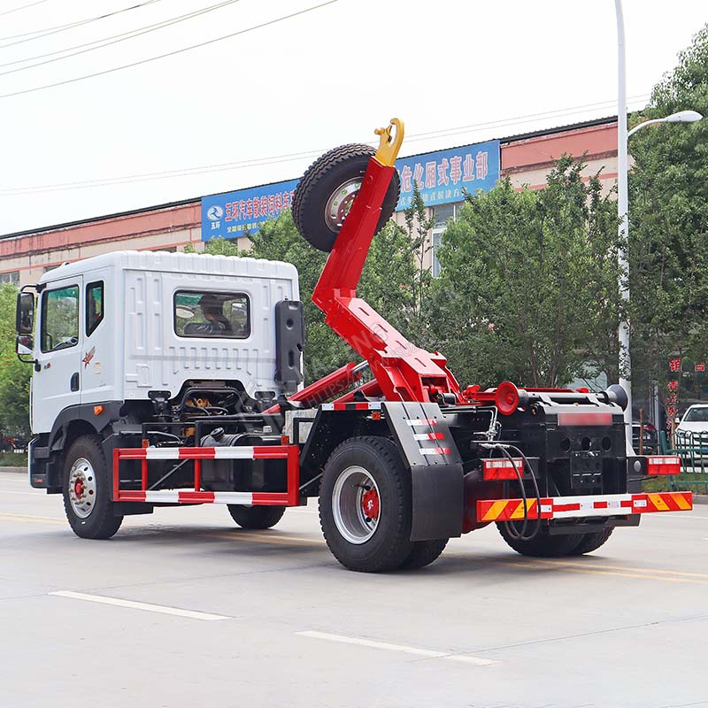 Dongfeng D9 Hook Arm Garbage Truck
