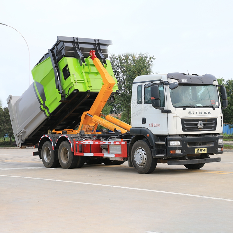 Sinotruk Sandaika 25-Ton Hook Arm Garbage Truck