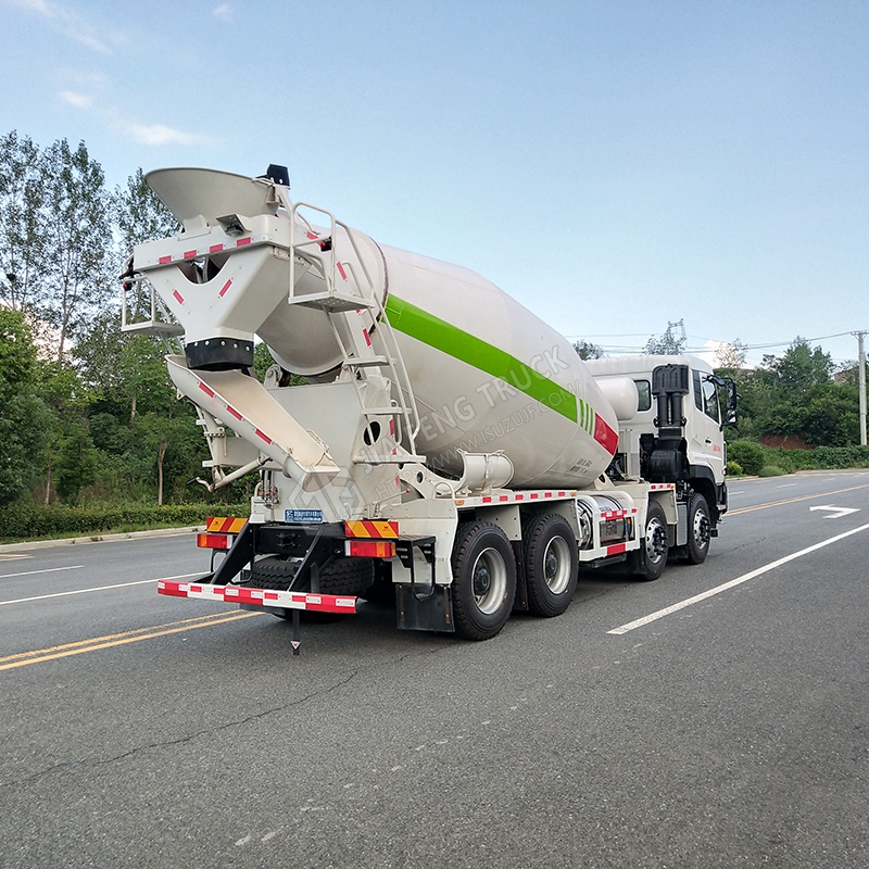 Dongfeng Tianlong 4-Axle Mixer Truck