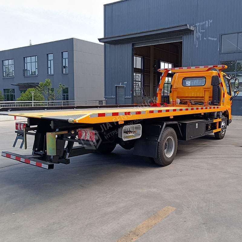 JAC Junling 4200 Wheelbase 10-Ton Road Rescue Vehicle