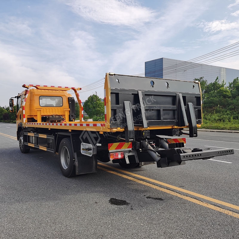 Sinotruk Howo 10-Ton Tow Truck with Towing Capability