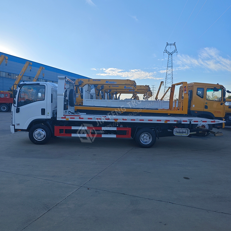 Isuzu KV100 4x2 Roadside Recovery Vehicle