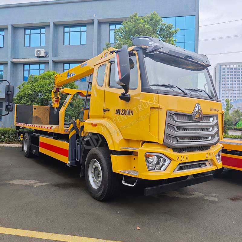 Sinotruk HOWO NX XCMG 10-Ton Crane Tow Truck