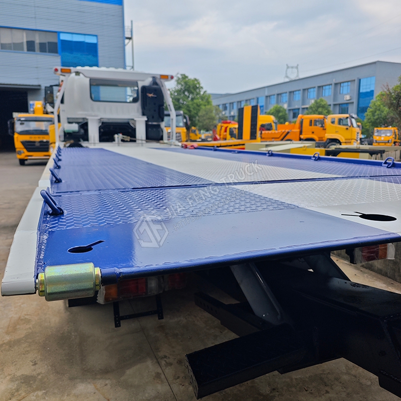 Isuzu GIGA 4x2 Roadside Recovery Vehicle