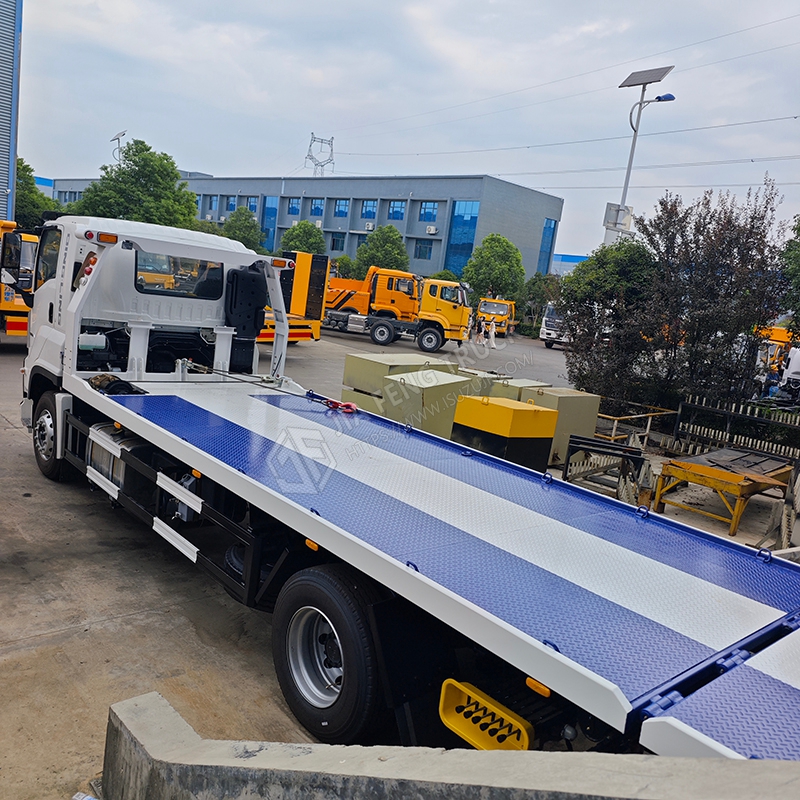 Isuzu GIGA 4x2 Roadside Recovery Vehicle