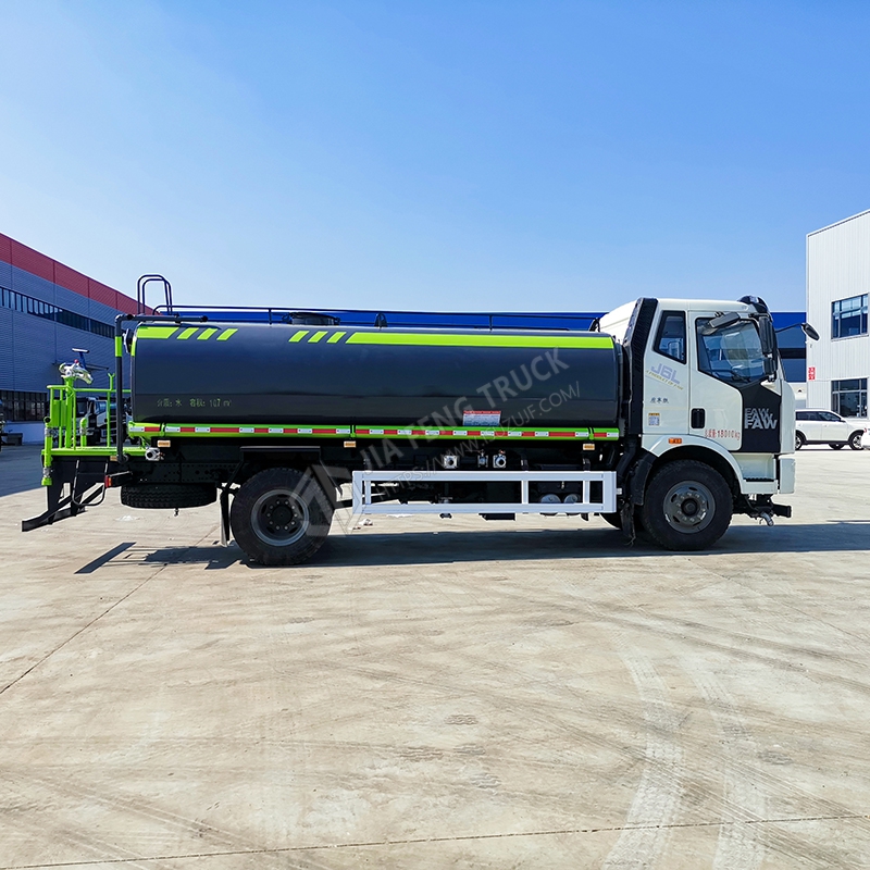 Jiefang J6 Road Sprinkler Truck