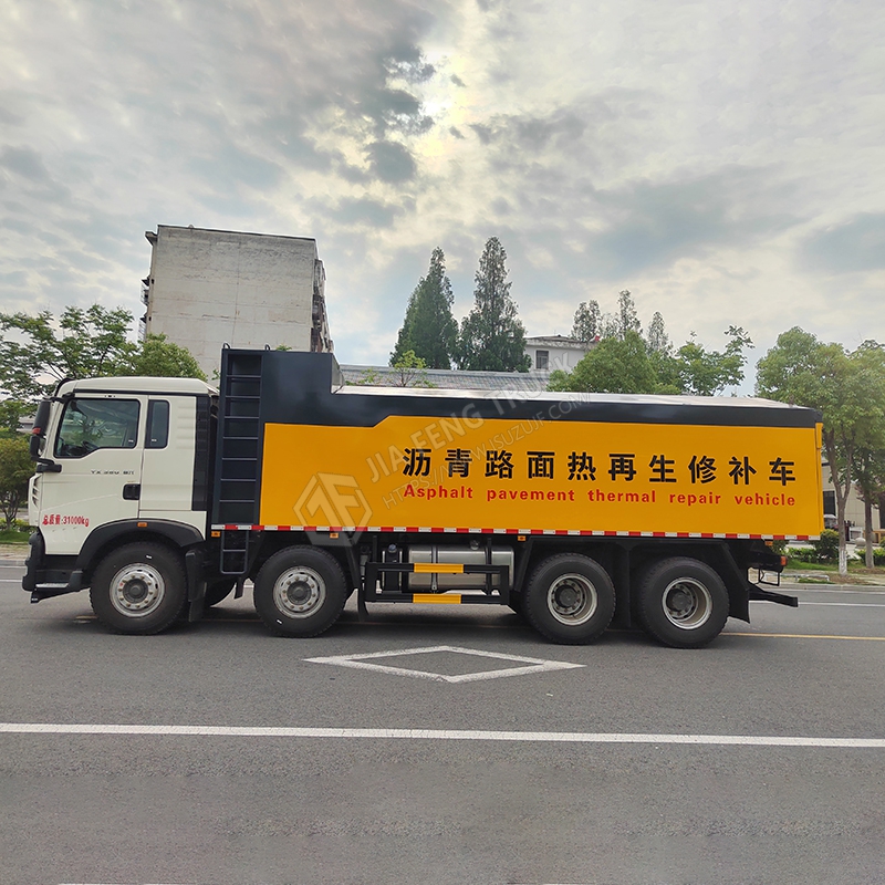 Sinotruk HOWO 8x4 Hot Recycling Asphalt Pavement Repair Truck