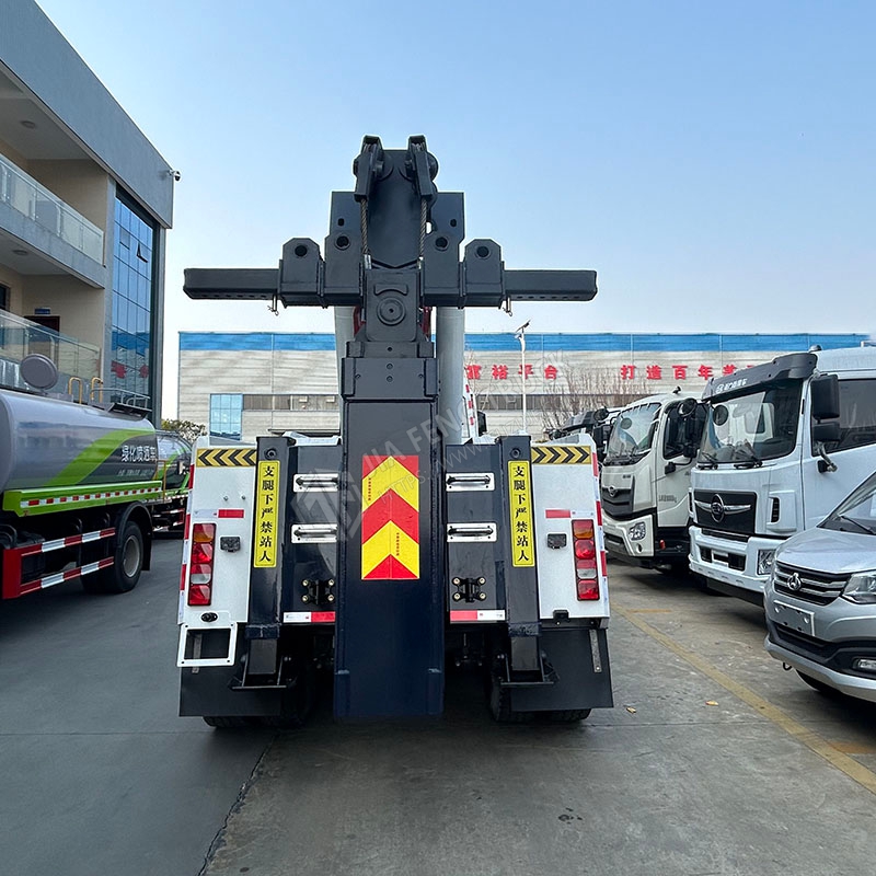 Sinotruk Howo 8x8 Cami&oacute;n De Rescate Pesado Con Gr&uacute;a