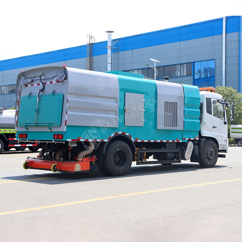 Dongfeng Tianjin Rear-Mounted Vacuum Truck