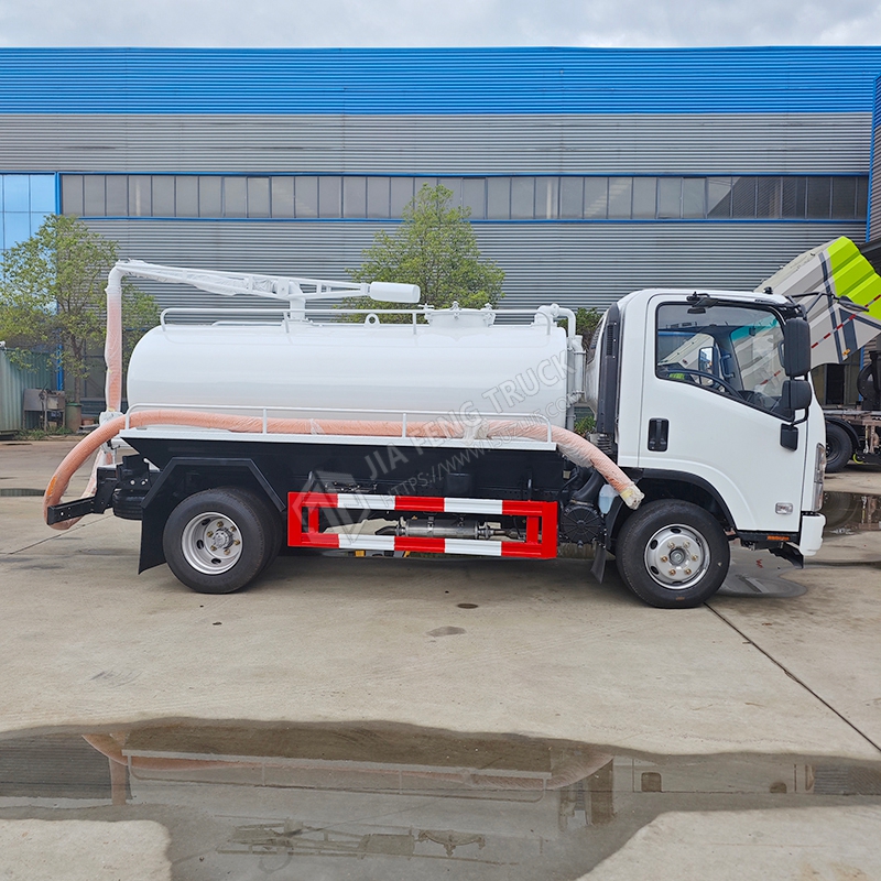 Isuzu KV100 Sewage Suction Truck