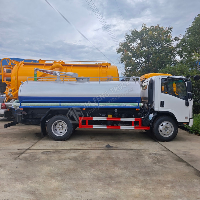 Isuzu KV100 Manure and Sewage Treatment Truck