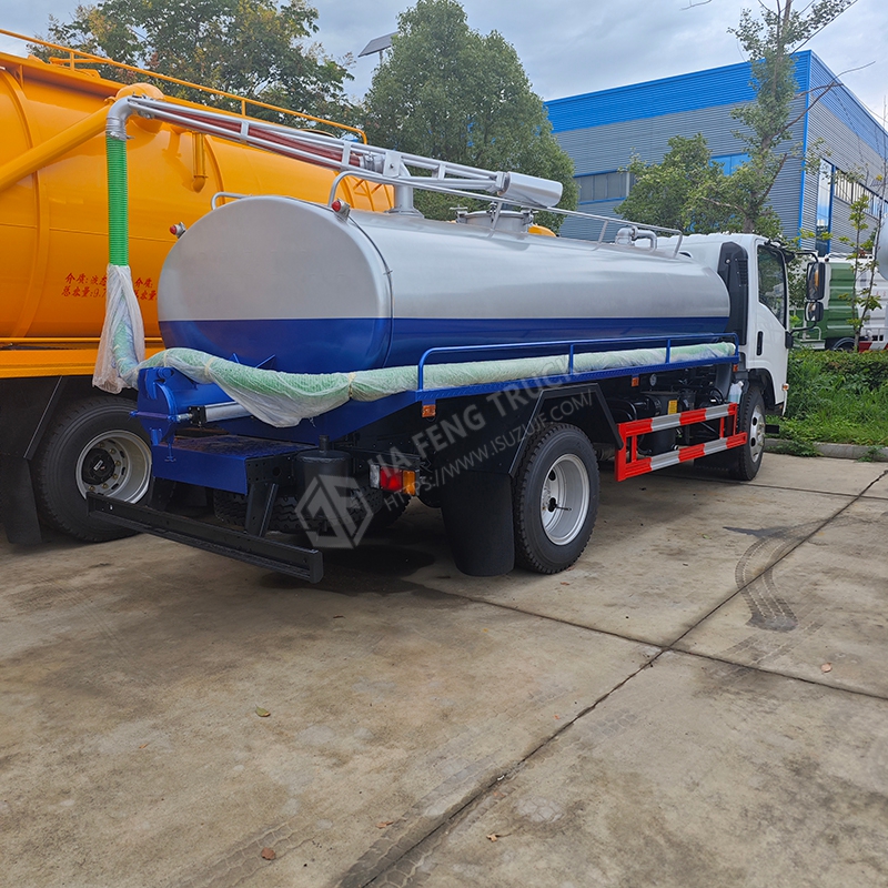 Isuzu KV100 Manure and Sewage Treatment Truck