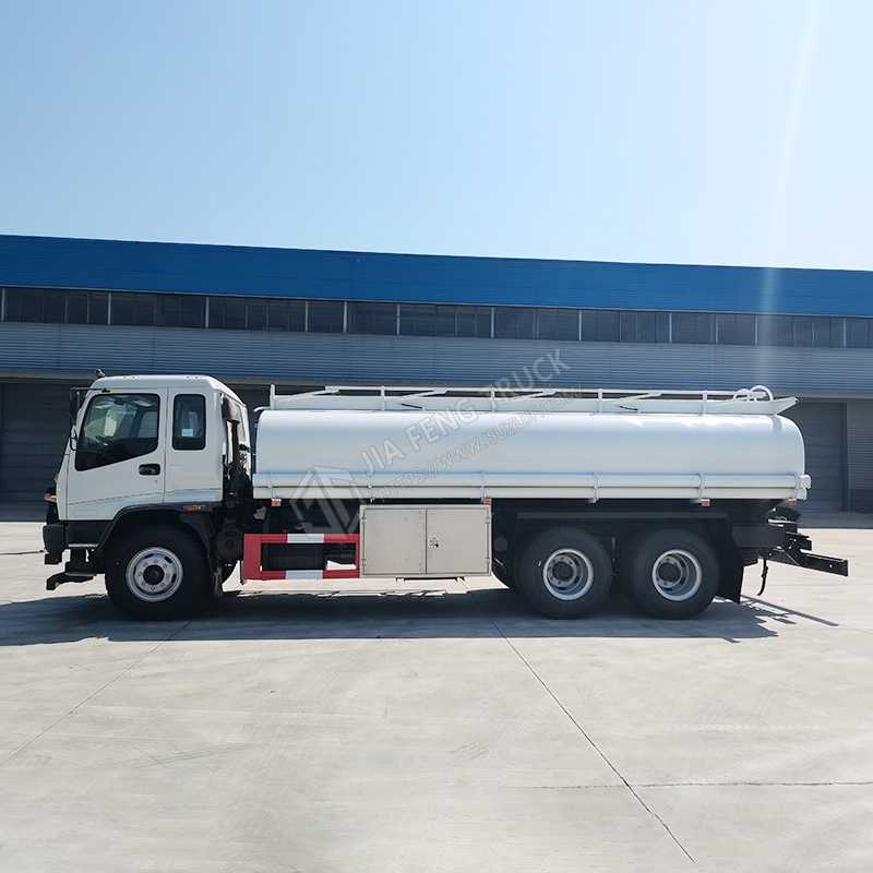 Isuzu 16-ton Water Supply Truck