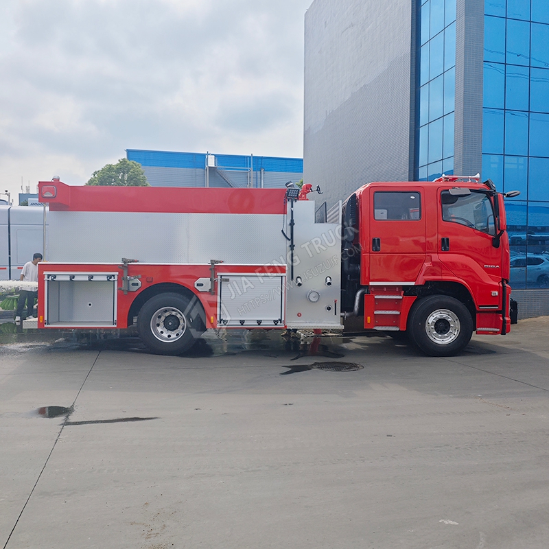 Isuzu 4x2 Lighting Truck