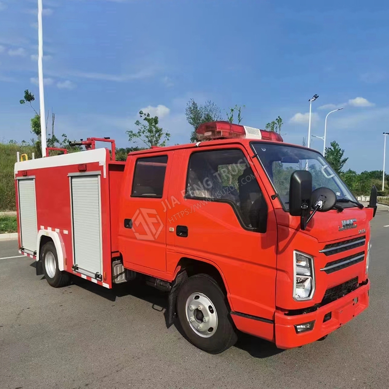 Jiangling 2-Ton Water Tank Fire Truck