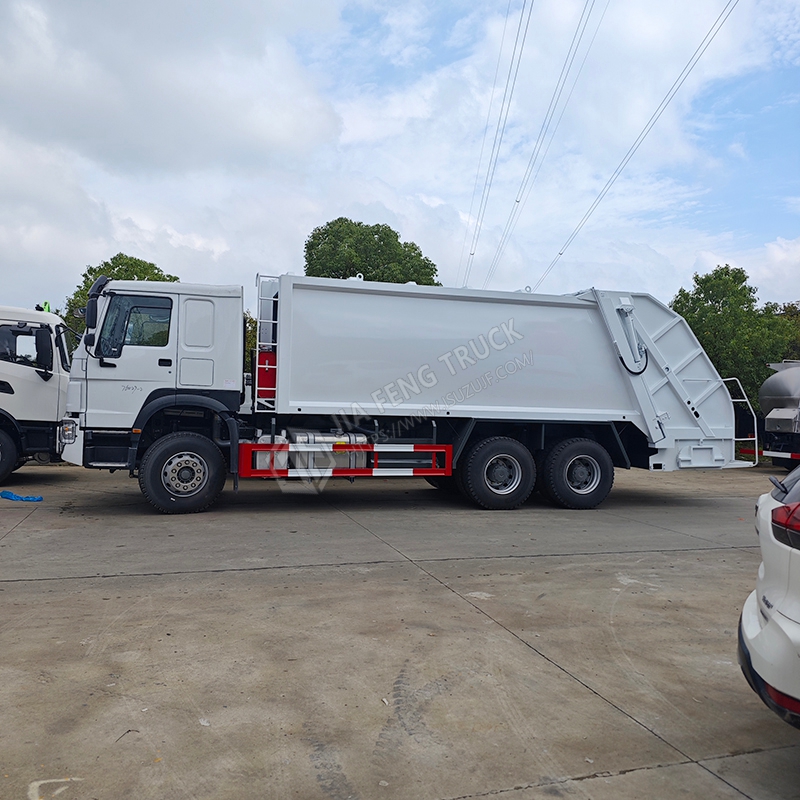 Sinotruk HOWO Compactor Garbage Truck