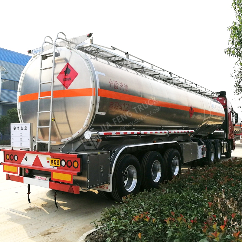 Dongfeng Tianlong 46-cubic-meter Semi-Trailer Aluminum Alloy Fuel Tank Truck