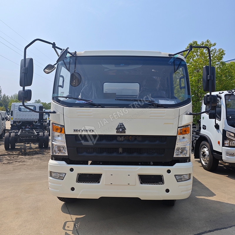 Sinotruk HOWO 4x2 Cami&oacute;n De Combustible