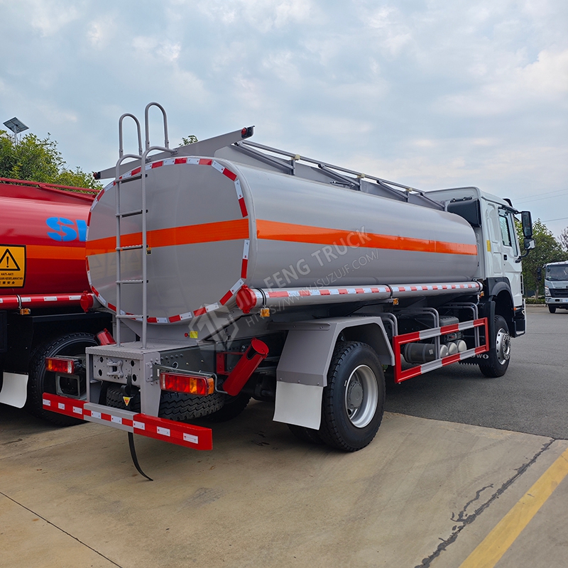 Sinotruk HOWO 4x2 Classic TX Fuel Truck