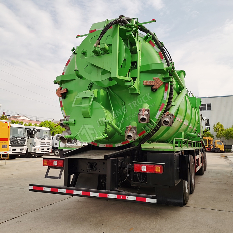Shacman Automobile Delong Sewage Suction and Cleaning Truck